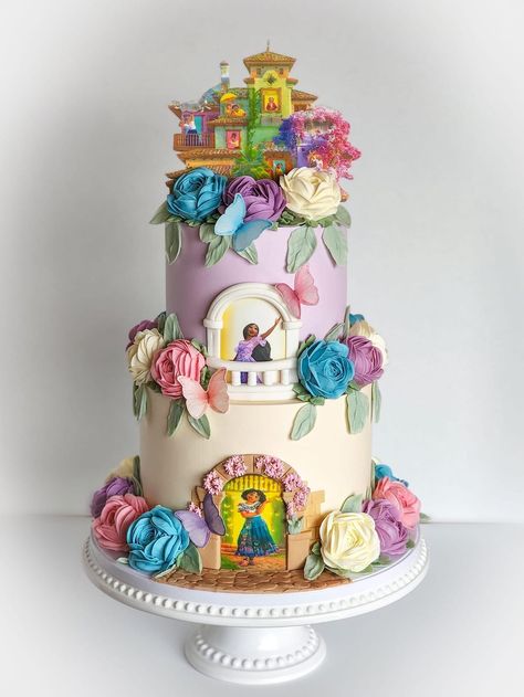 Encanto Birthday Cakes, Isabella Encanto Cake, Encanto Cake Isabella, Encanto Isabela Cake, Isabella Madrigal Cake, Isabella Cake, Encanto Cake Simple, Encanto Birthday Cake Ideas, 2 Tier Encanto Cake