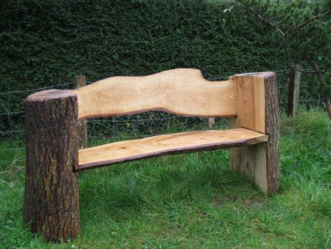 Find Log Benches. Still a popular idea, log benches are a staple in most rural landscapes and meeting areas. While they might not be all that comfortable, they are sturdy, and can handle any weight put on them. Available in several ethically sourced wood options, these log benches will give your h… Summer Garden Decorations, Tree Stump Furniture, Log Bench, Rustic Outdoor Furniture, Garden Bench Diy, Diy Bench Outdoor, Log Furniture, Bench Designs, Wooden Bench