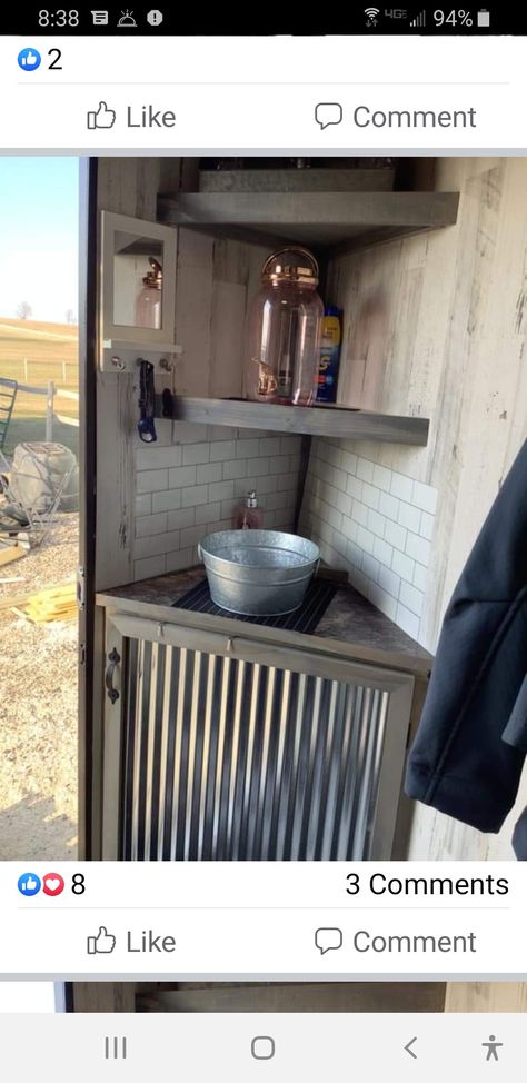 Horse Trailer Shower Ideas, Diy Weekender Horse Trailer, Horse Trailer Tack Room Conversion, Living Quarters Horse Trailer Ideas, Horse Trailer Living Quarters Diy, Diy Horse Trailer Remodel, Living Quarters Horse Trailer Ideas Diy, Horse Trailer Living Quarters Remodel, Horse Trailer Weekender Interior Ideas