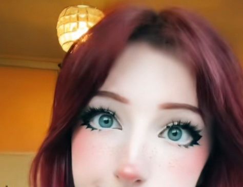 Bell Delphine Makeup, Belle Delphine Makeup Tutorial, Living Doll Makeup, Belle Delphine Makeup, Gamer Girl Makeup, Doll Eyeliner, Cute Doll Makeup, Starfire Cosplay, E Girl Makeup