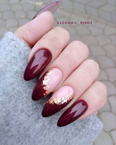 Vampy Nails, Red And Gold Nails, Wine Nails, Maroon Nails, Short Nails Art, Red Nail Designs, Burgundy Nails, Bridal Nails, Fancy Nails