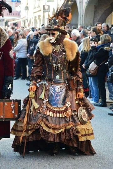 Carnival steampunk Carnivale Costume, Warrior Fashion, Halloween Steampunk, Steampunk Costumes, Steampunk Illustration, Steampunk Shoes, Hidden Faces, Assemblage Art Dolls, Mode Steampunk