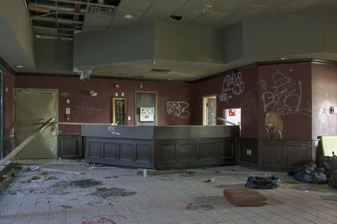 Reception desk - vacant motel in Ontario #abandoned #Ontario #motel #decay Motel Reception, Abandoned Motel, Office Building Lobby, Perspective Room, Haunted Hospital, Building Lobby, Bloxburg Builds, Black Cab, Southern Ontario