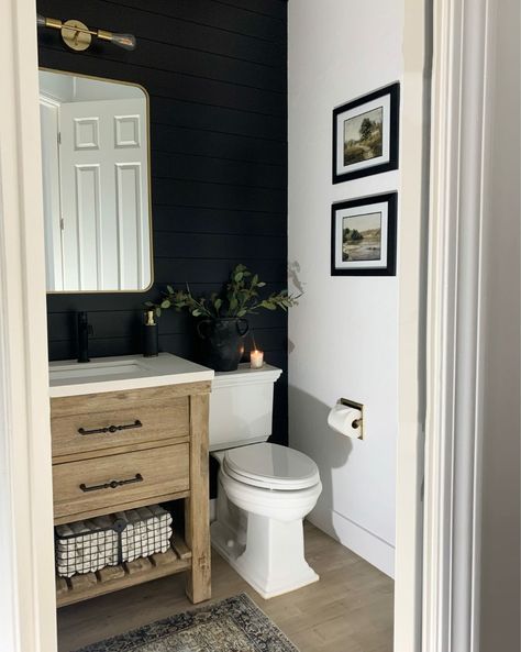 Half Bathroom Decor, Black Accent Walls, Boys Bathroom, Renovation Design, Downstairs Bathroom, Half Bathroom, Bathroom Inspiration Decor, Decoration Inspiration, Bathroom Renos