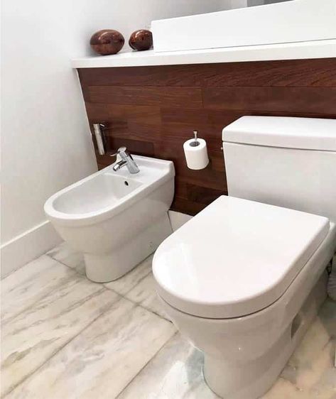 Bathrooms 2023, Heated Toilet Seat, Farm Resort, Bidet Bathroom, Traditional Toilets, Bidet Toilet Seat, Big Bathrooms, Future Home Ideas, Design Guide