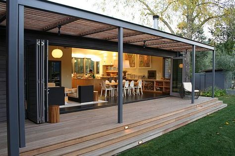 nice wide flat decking, roof (trelluce could be extension of actual screened-in porch roof) Lacantina Doors, Design Per Patio, Veranda Design, Porch Design Ideas, Modern Porch, Porch Life, Building A Porch, Porch Roof, Porch Steps