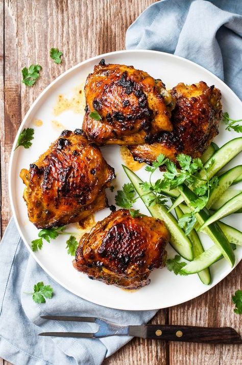 Southern Thai Tumeric Chicken - An authentic recipe from Thailand, the marinade is simple and you probably have all the ingredients on hand! Authentic Mexican Chicken, Mexican Chicken Marinade, Thai Grilled Chicken, Turmeric Chicken, Recipetin Eats, Chicken Marinade, Mexican Chicken, Thai Chicken, Chicken Marinades