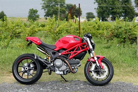 2012 M796, abs, Red, MD, 655 miles! - Ducati Monster Forums: Ducati Monster Motorcycle Forum Ducati Monster 796 Custom, Ducati 796, Ducati Monster 796, Monster Motorcycle, Monster 696, Ride It, Ducati Monster, Moto Gp, Custom Bikes