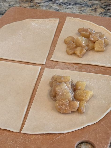 Easy Apple Hand Pies - Rave About Food Easy Fruit Hand Pies, Baked Apple Hand Pies Easy, Baked Apple Hand Pies Recipes, Apple Hand Pies With Premade Pie Crust, Apple Pie Dough Recipe, Apple Hand Pies Recipes, Hand Pie Dough Recipe, Hand Pies With Premade Pie Crust, Apple Hand Pies Easy