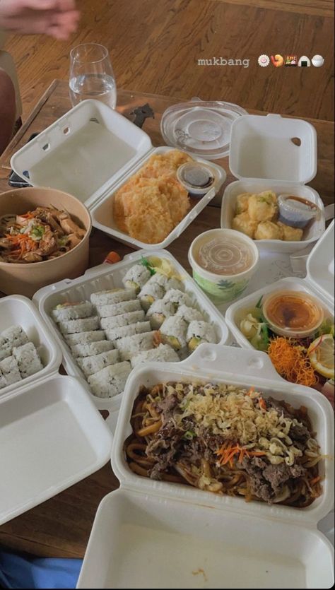 Takeout Aesthetic, Aesthetic Food Healthy, Aesthetic Meals, Juice Healthy, Drinks Aesthetic, Coffee Matcha, Aesthetic Drinks, Takeout Food, Drinks Coffee