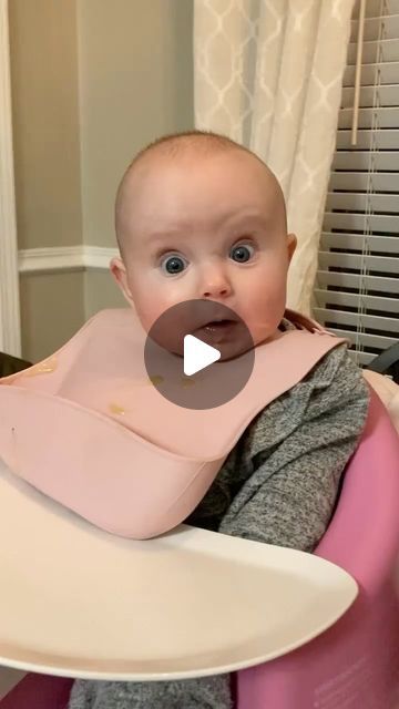 Funny Babies Laughing, Laughing Baby, Funny Baby Faces, Funny Baby Gif, Baby Jokes, Kitten Drawing, Baby Faces, Cute Funny Babies