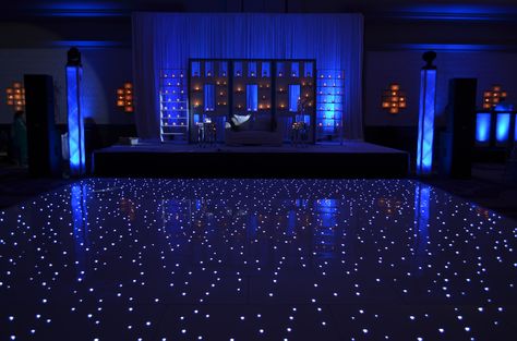 Starlight Dance Floor, Led Dance Floor Wedding, Quince Dance Floor, Wedding Ideas Dance Floor, Quinceanera Dance Floor, Sweet 16 Dance Floor, Blue Dance Floor, Night Under The Stars Theme Prom, Prom Dance Floor