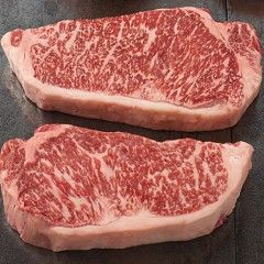 Where to Buy and How to Cook American Wagyu Beef Most Expensive Food, Kobe Beef, Raw Meat, Wagyu Beef, Best Steak, Beef Dishes, Bbq Recipes, Meat Dishes, Finger Food