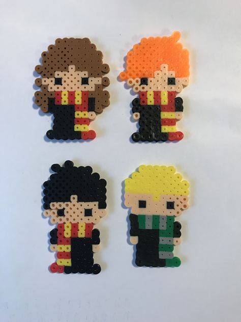 harry, ron, hermione, and draco perler bead patterns Patterns For Perler Beads, Iron Beads Harry Potter, Duolingo Perler Beads, Beads Perler Ideas, Harry Potter Hama Beads Pattern, Hama Beads Patterns Harry Potter, Puler Beads Ideas, Perler Bead Patterns Harry Potter, Hama Beads Patterns Disney