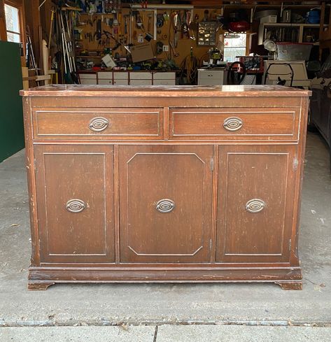 Painting Old Buffet Cabinet, Refurbish Buffet Cabinet, Painted Vintage Buffet, Refinished Buffet Cabinet, Buffet Refinishing Ideas, Refinish Buffet Cabinet, Refurbished Buffet Cabinet, Old Buffet Makeover Ideas, Buffet Refurbished