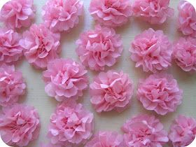 zakka life: How to: Tiny Delicate Tissue Flowers Tissue Paper Flowers Diy, Kraf Kertas, Tissue Flowers, Diy Flores, Fleurs Diy, Paper Flower Crafts, Tissue Paper Flowers, Paper Flower Tutorial, Paper Flowers Diy