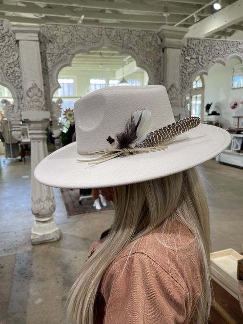 Western-style Fedora For Western-themed Events, Kemosabe Hat, Brimmed Fedora For Western-themed Winter Events, Western Fedora For Western-themed Events, Cream Brimmed Hat For Western-themed Events, Beige Brimmed Fedora For Western-themed Events, Boho Hat, Western Wear Outfits, Engagement Outfits