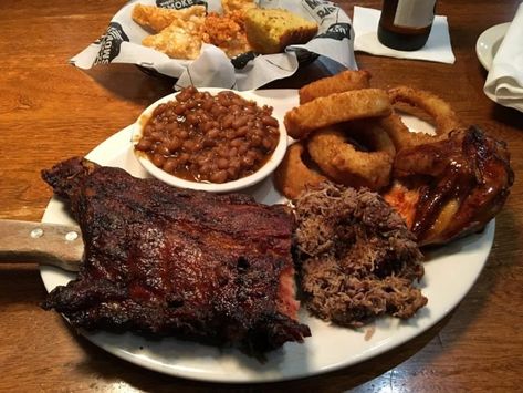 Follow This Trail To The 10 Best BBQ Joints In Mississippi Laurel Mississippi, Jackson Mississippi, Deep South, Best Bbq, Mississippi, The Top, Road Trip, The 10, Places To Visit