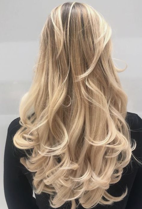 Want this bounce and shine from your home blowdry? We've made it easy ✨ Click the link to find out more ✨ Blonde Hair Blow Dry, Long Hair Waves Curls, Long Blonde Blowout Hair, Blow Wave Curls, Blow Wave Hair Long, Curly Blow Dry Long Hair, Long Blonde Blowout, Blonde Blowout Curls, Bouncy Blonde Blowout