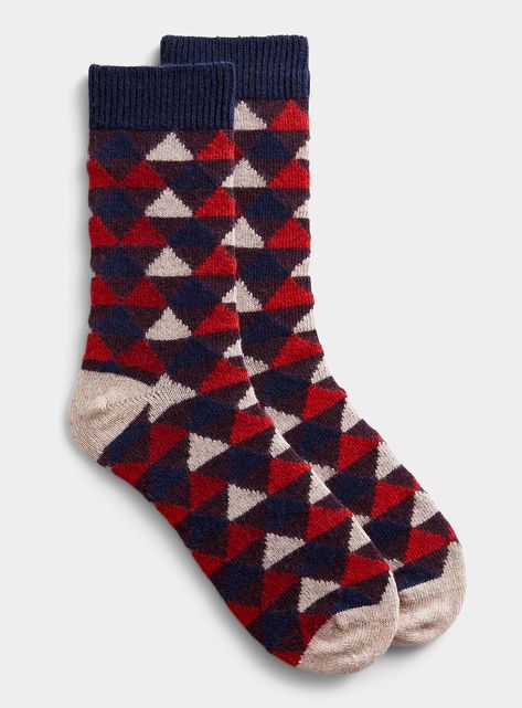 Sous-vêtements et détente > Homme > Chaussettes Le 31 - La chaussette de laine mosaïque triangles Le 31  Exclusivité Le 31  De notre collection Héritage Chaud tricot en mélange de laine Fabriquée au Portugal Modern Mens Fashion, Beauty Products Gifts, Men Socks, Golf Wear, Men's Socks, Skirt Co Ord, Casual Athletic, Wool Socks, Athletic Socks