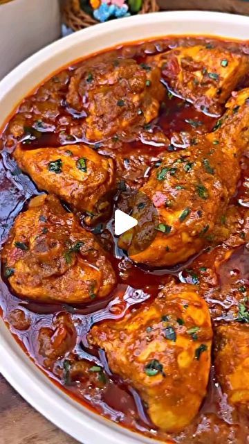 secret chef on Instagram: "Dhaba Style Chicken Masala Recipe, 😍 

It is a popular Indian dish where chicken is cooked in a delicious rich, infused, flavourful gravy.!❤️

#foodiesfood_court #chickenmasala #chicken

#chickentikka #chickentikkamasala #chickenrecipes #holi #holirecipes #bihar

#trending #explorepage #easyrecipes #streetfood #indianrecipes #weekend #reels" Spicy Chicken Gravy Recipe, Chicken Gravy Recipe Indian, Chicken With Gravy, Schezwan Chicken, Chicken Masala Recipe, Holi Recipes, Chicken Curry Recipes, Chicken Gravy Recipe, Schezwan Sauce