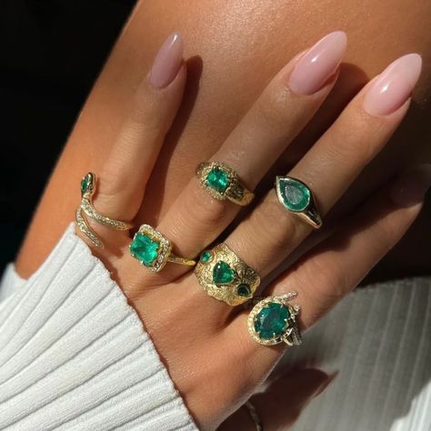 Logan Hollowell 18k Baby Queen Emerald Asscher Cut Ring with Pave Diamonds Logan Hollowell, Elegant Crown, Asscher Cut Ring, Colombian Emerald Ring, Queen Rings, Baby Queen, Columbian Emeralds, Zambian Emerald, Luxury Necklace