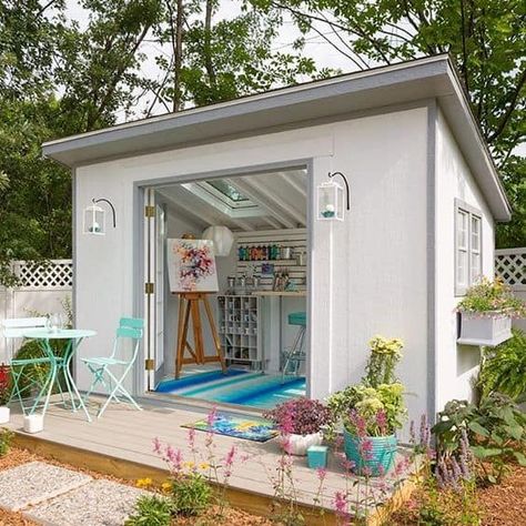 artist studio shed - Trendir Home Art Studios, Painted Shed, Garden Escape, Shed Makeover, Backyard Storage Sheds, Art Shed, Studio Shed, Art Studio Space, Backyard Storage