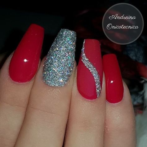 nail designs short red and black nail designs short trendy acrylic Red And Silver Nail Designs, Red And Black Nail Designs, Red And Silver Nails, Silver Nail Designs, Nails With Glitter, Nagellack Trends, Manicure Nail Designs, Red Acrylic Nails, Classy Nail Designs