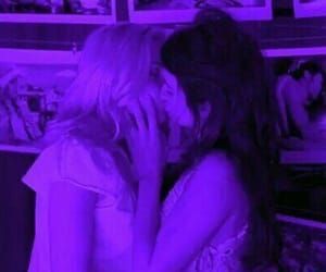 Violet Aesthetic, Purple Vibe, Dark Purple Aesthetic, New Retro Wave, Gay Aesthetic, Girlfriend Goals, Neon Aesthetic, Purple Walls, Aesthetic Colors