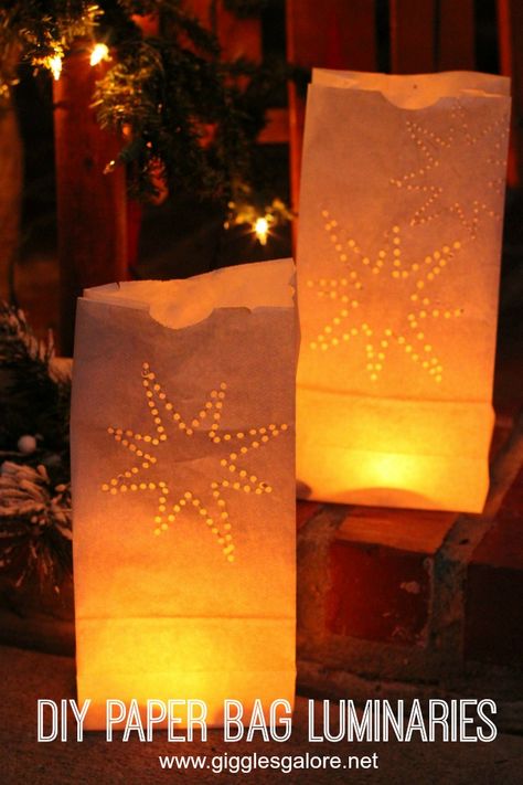 Light up the night this Holiday with these DIY Paper Bag Luminaries! Luminaries Paper Bag, Paper Bag Luminaries, Paper Bag Lanterns, Paper Bag Decoration, Luminary Bags, Luminary Diy, Luminaria Diy, Luminaries Bags, Diy Paper Bag