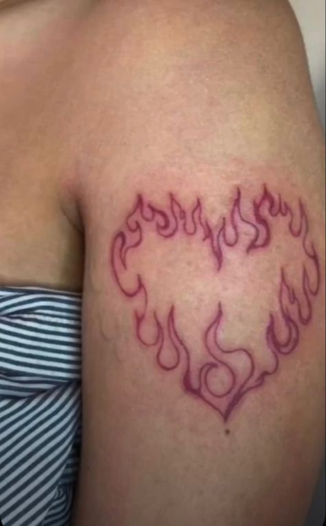 Heart Tattoo Back, Heart Flame Tattoo, Hot Pink Tattoo, Red Heart Tattoo, Heart Flame, Flame Tattoo, Shoulder Sleeve Tattoos, Pink Tattoo, Tattoo Back