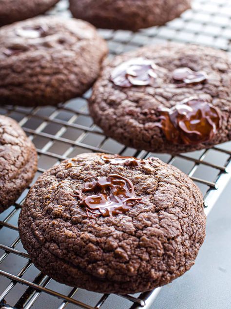 Gluten-Free Chocolate Cookies - Gluten-Free Baking Gluten Free Chocolate Cookie Recipes, Gluten Free Chocolate Sugar Cookies, German Chocolate Cookies, Gluten Free Chocolate Cookies, Cookies To Make, Spicy Chocolate, Dairy Free Cookies, Gf Baking, Chocolate Sugar Cookies