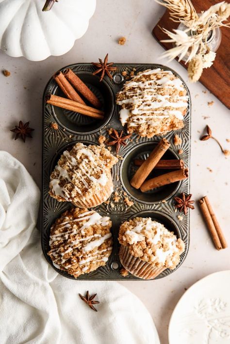 Pumpkin Spice White Chocolate Muffins, Chai Pumpkin Muffins, Fall Baking Photography, Pumpkin Coffee Muffins, Fall Inspired Muffins, Pumpkin Coffee Cake Muffins, Fall Donuts Aesthetic, Maple Pumpkin Muffins, Fall Food Aethstetic