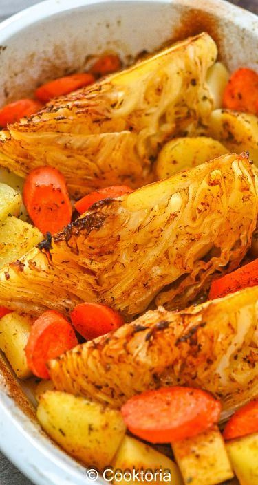 Cabbage With Potatoes, Vegan Cabbage Recipes, Roasted Cabbage Recipes, Carrot Recipes Side Dishes, Ham And Cabbage, Seafood Casserole Recipes, Cabbage Side Dish, Roasted Potatoes And Carrots, Cabbage And Potatoes