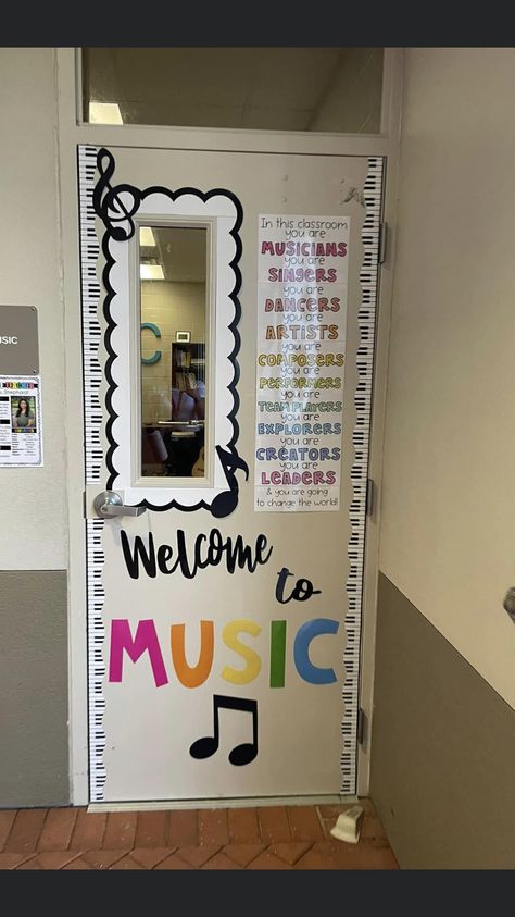 Classroom Music Decor, School Music Room Design Ideas, Choir Room Bulletin Board, Music Room Classroom, Fall Music Door Decorations, School Music Room Decor Ideas, Music Class Decorations, Music Room Elementary School, Elementary Music Classroom Decor Bulletin Boards