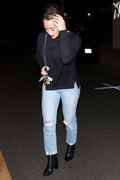 Hilary Duff Style, Fashion Me Now, Jeans Outfit Women, Style Looks, Hilary Duff, Best Street Style, Street Style Looks, The Duff, Street Style Outfit