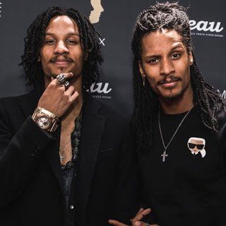 Les Twins Dance, Les Twins Laurent, Les Twins Larry, Twin Photos, Seeing Double, Neck Warmers, Hey Handsome, Dreadlock Styles, Les Twins