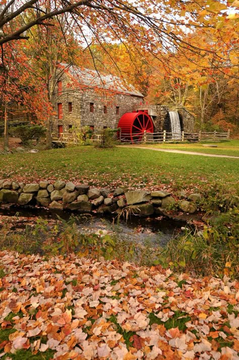 Where to Stay: Longfellow's Wayside Inn, Sudbury Fall Foliage Road Trips, Beauty Dish, Grist Mill, New England Fall, Autumn Scenes, Water Wheel, Autumn Scenery, Fall Pictures, Lombok