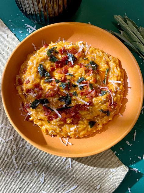 Crispy Sage and Bacon Pumpkin Orzo Recipe Pumpkin Orzo, Orzo Recipe, Recipes Pumpkin, Orzo Recipes, Veggie Dinner, 3 Cup Chicken, Philly Cheese Steak, Rigatoni, Canned Pumpkin