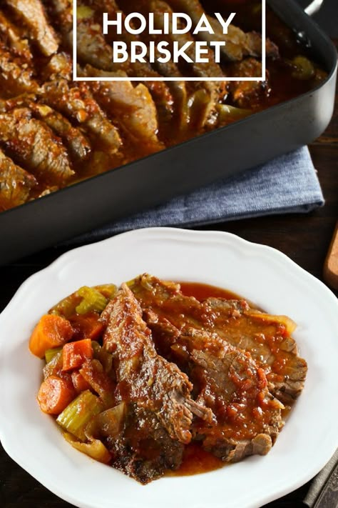 Jewish Brisket Recipes, Jewish Brisket, Holiday Brisket, Tender Brisket, Recipes Using Ground Beef, Jewish Holiday Recipes, Beef Brisket Recipes, Brisket Recipes, Passover Recipes