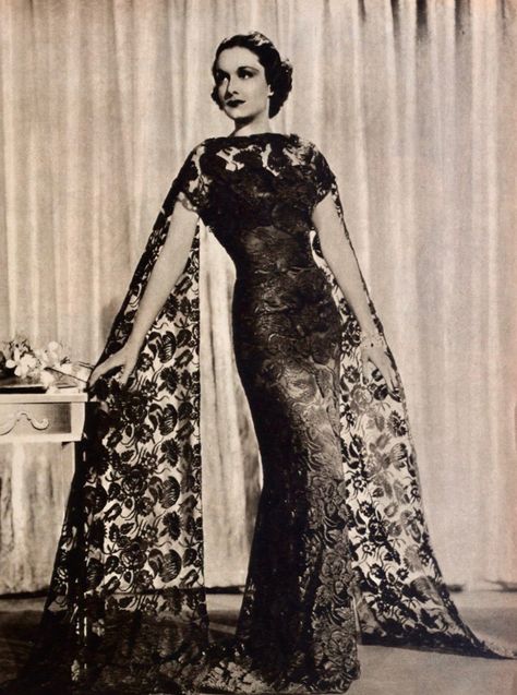 1938 1930s Evening Gowns Hollywood Glamour, 1930s Glam, Mexico Clothes, 1930s Aesthetic, 1930s Glamour, Vintage Fashion 1930s, Exquisite Gowns, 30s Fashion, Vintage Clothes Women