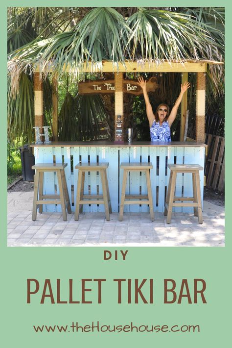 Check out how my husband and I made this awesome and fun tiki bar using pallets as the base.  Click to see all the details.  #tikibar #diytikibar #diypallettikibar Pallet Tiki Bar, Tiki Bars Backyard, Tropisk Fest, Tiki Bars Diy, Tikki Bar, Bar En Palette, Outdoor Garden Bar, Outdoor Tiki Bar, Pallet Bar Diy