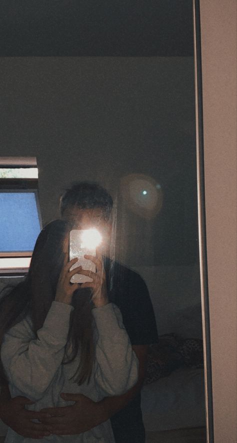 couple Couples Breakfast, Mirror Pics With Boyfriend, Bread Loaf, Couple Selfies, Couples Vibe, Breakfast Idea, Teen Love, Boyfriend Goals, Cute Couples Photos