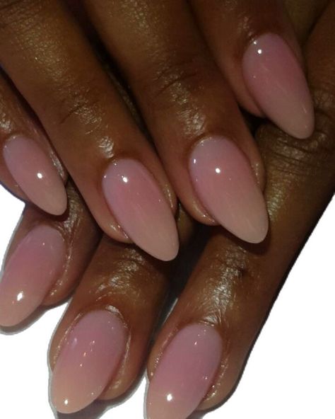 Natural Work Nails, Cute Ombré Nails, Oval Vs Almond Nail Shape, Nails That Make Your Fingers Look Longer, Minimal Birthday Nails, Natural Neutral Nails, Short Nails Neutral Colors, Almond Nails For Work, Nude And Pink Nail Designs