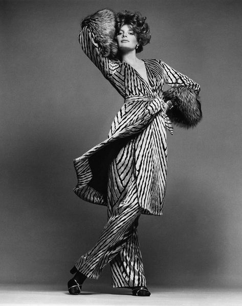 1970s Vogue, Vintage Fashion 70s, 70s Vogue, Francesco Scavullo, Rene Russo, Vogue Photo, Vogue Models, Fashion 1970s, Fashion 70s