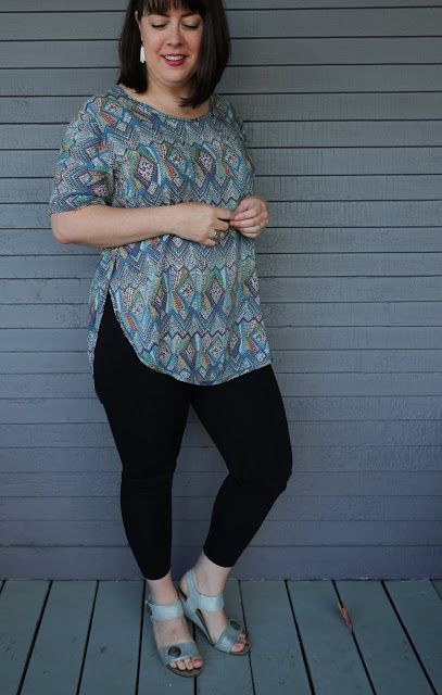 Cookin' & Craftin': Fresh Press Patterns Iris Top Plus Size Top Pattern, Top Sewing Patterns, Top Sewing, Trendy Tops For Women, Top Sewing Pattern, Fabric Sale, Plus Size Top, Tunic Length, Blouse Pattern