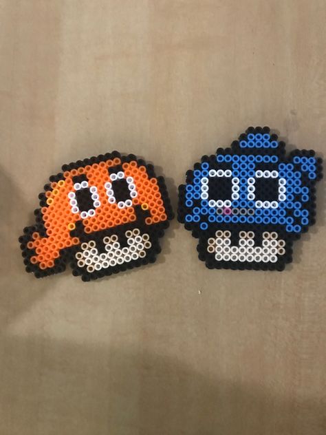 Mario Iron Beads, Perler Bead Mario Mushroom, Pixel Art Mushroom Super Mario, Perler Beads Ideas Mario, Mario Mushroom Pixel Art, Mushroom Perler Bead Patterns, Mini Perler Beads Ideas, Mario Perler Bead Patterns, Cute Perler Beads Designs