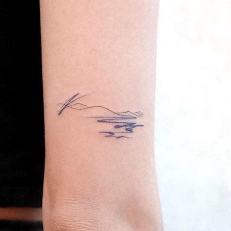 Body Of Water Tattoo, River Tattoo For Women Simple, Calm Water Tattoo, Abstract Sea Tattoo, Fine Line Tattoo Water, River Tattoo Ideas, Flat Tattoo, Crayon Tattoo, Corner Tattoo