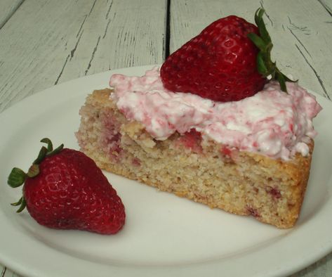 Strawberry Cake - Native American Style Recipe Dessert Recipes Indian, Cherokee Food, Native American Food, Native Foods, Strawberry Dessert Recipes, American Desserts, Strawberry Dessert, Strawberry Cake Recipes, America Food