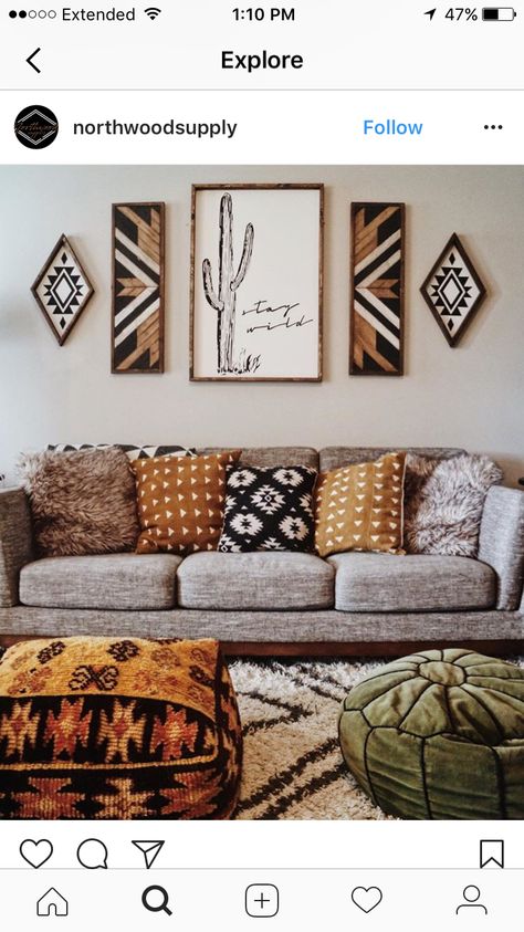 a little too specifically "south-west" but I like the colours, textures, and graphic prints. Would prefer it less 'american' and more 'african' or even 'moroccan' personally. Trendy Living Rooms, Bohol, Trendy Bedroom, Natural Home Decor, Cool Ideas, Style At Home, A Living Room, Decor Rustic, Apartment Living